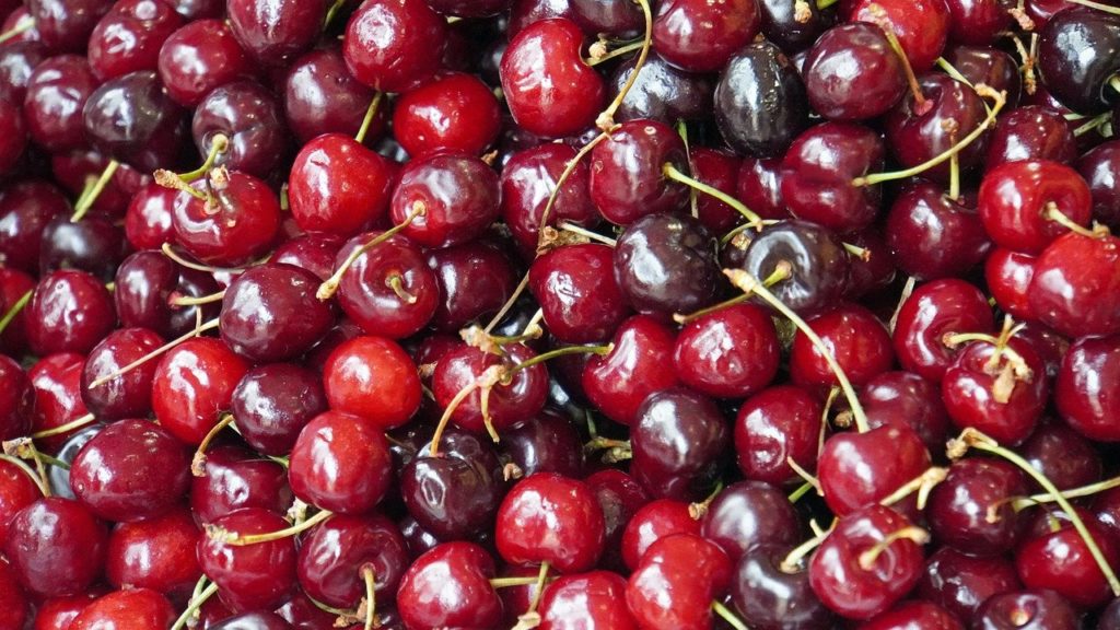 cherries, sweet cherries, kitchen-7276474.jpg